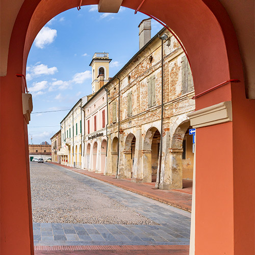 arte-storia-unesco-pomponesco-SQUARE Piazza Matteotti Isola Dovarese